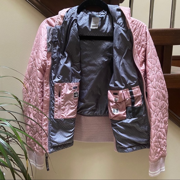 The North Face jacket - Picture 9 of 10